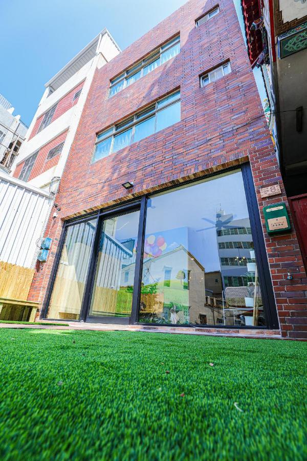 Colorful Balloons Homestay 馬公市 エクステリア 写真
