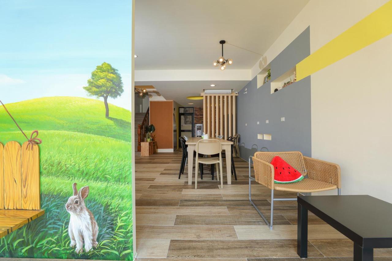 Colorful Balloons Homestay 馬公市 エクステリア 写真