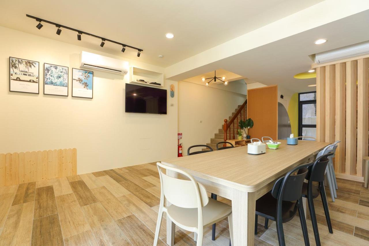 Colorful Balloons Homestay 馬公市 エクステリア 写真